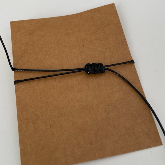 Rope Bracelet With Mini Love Heart - Picture 5 of 7